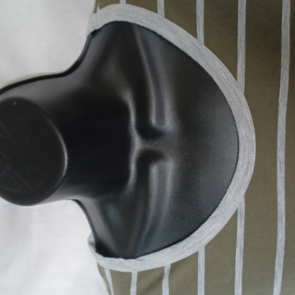 No bad vibes tee - khaki/grey/lilac, high low - Picture 3 of 7